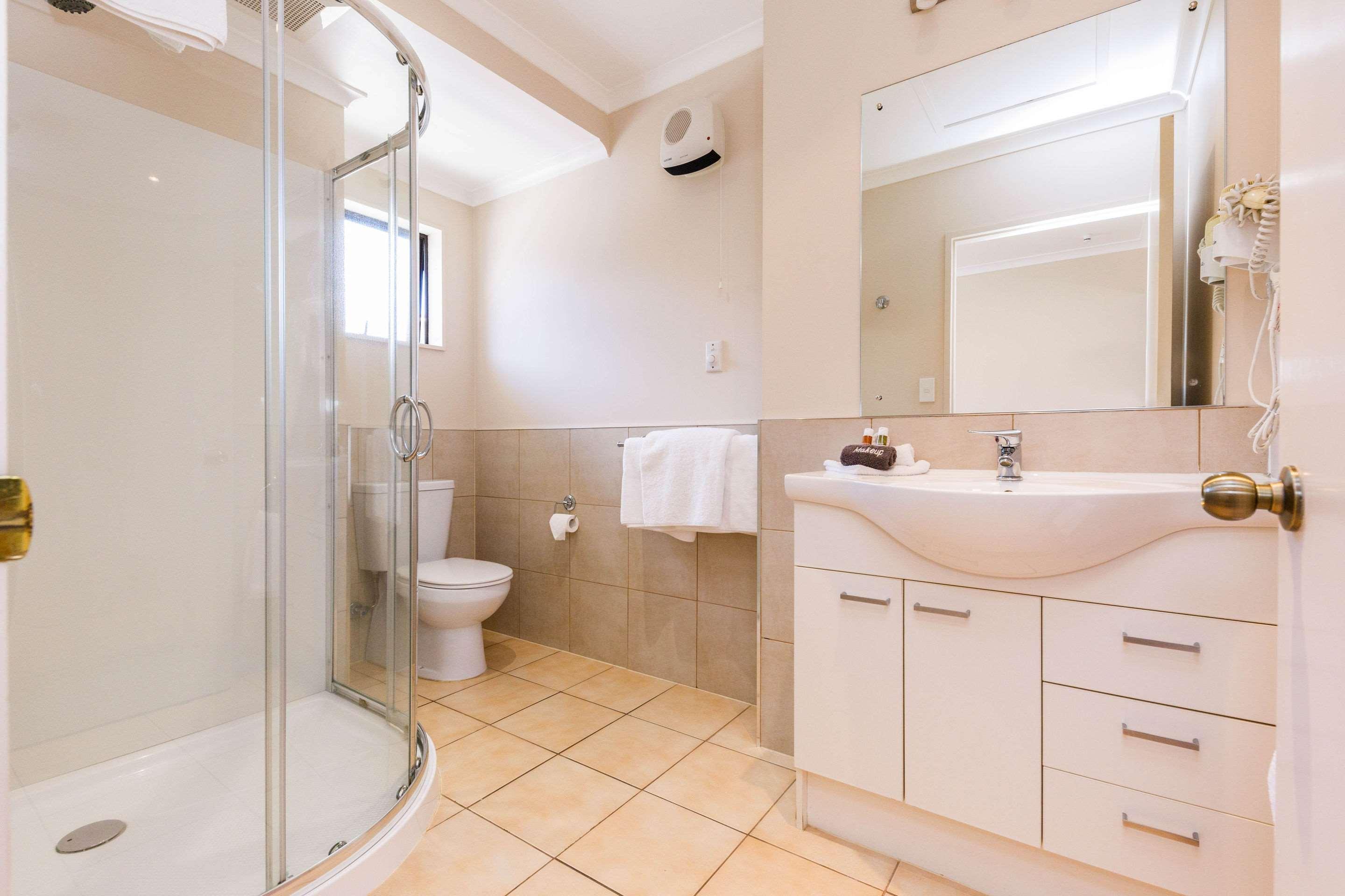 Kauri Court Motel Palmerston North Bagian luar foto
