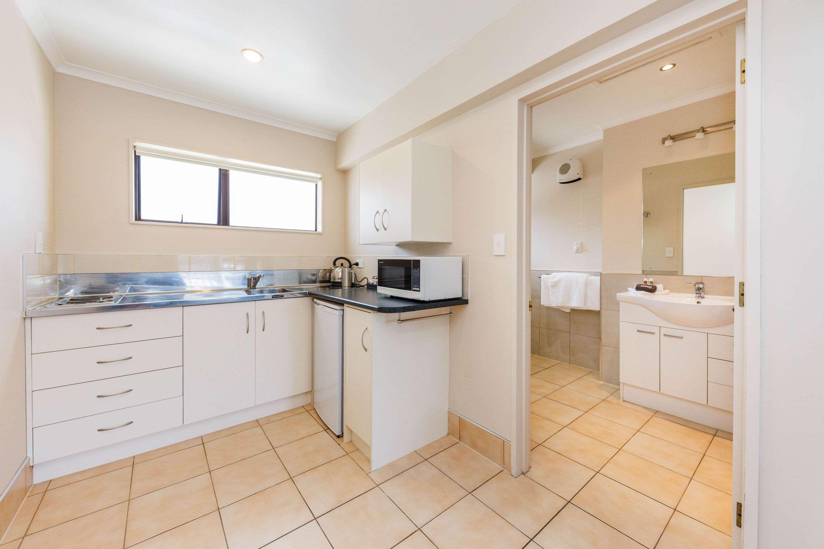 Kauri Court Motel Palmerston North Bagian luar foto
