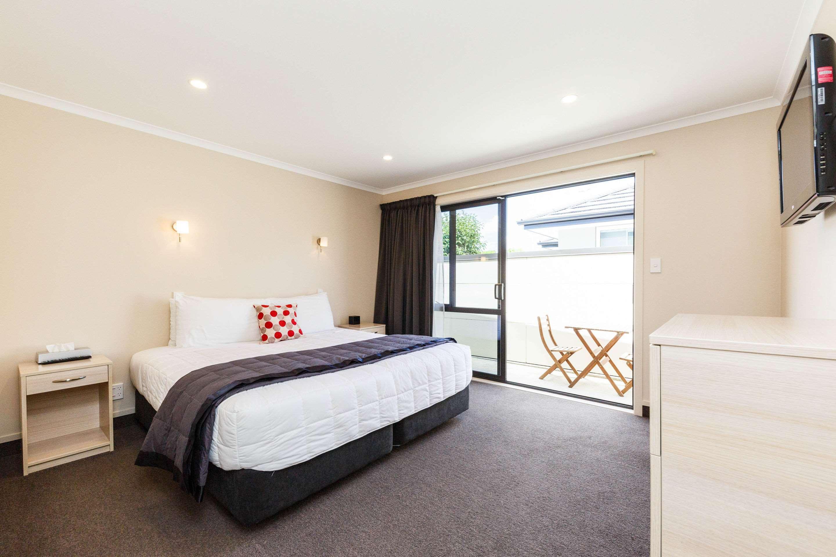 Kauri Court Motel Palmerston North Bagian luar foto