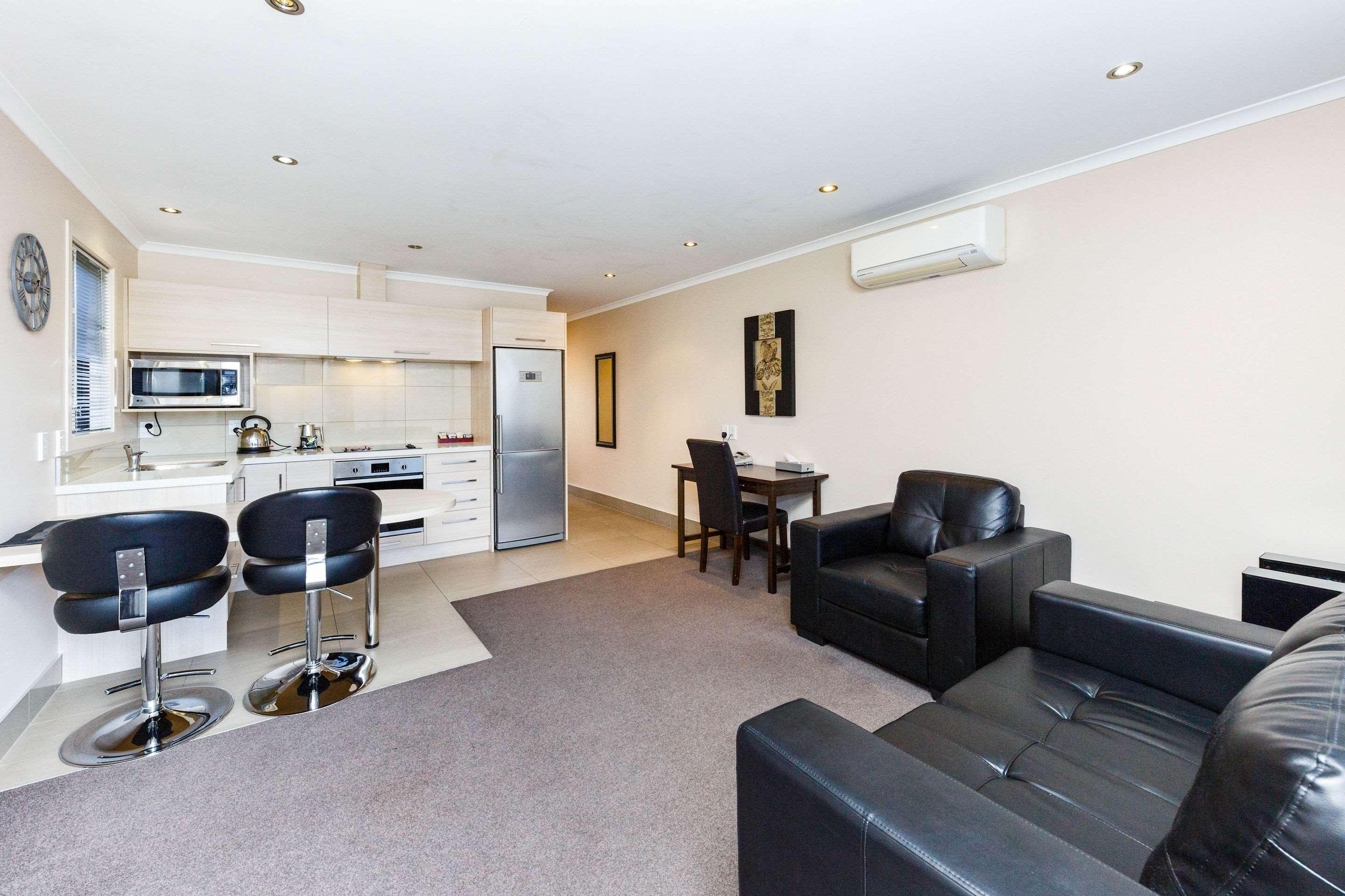 Kauri Court Motel Palmerston North Bagian luar foto