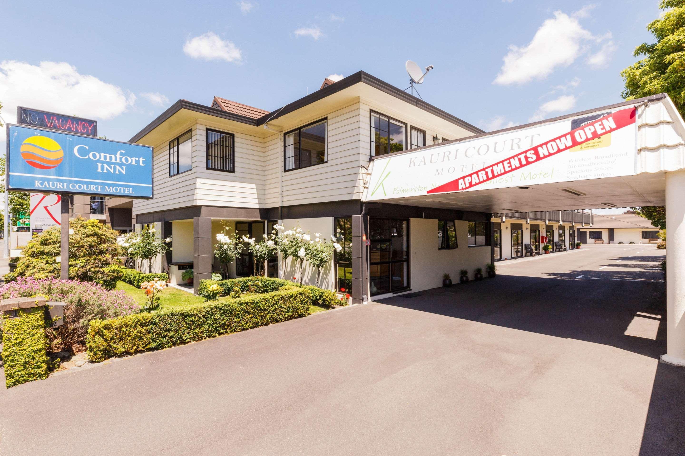 Kauri Court Motel Palmerston North Bagian luar foto