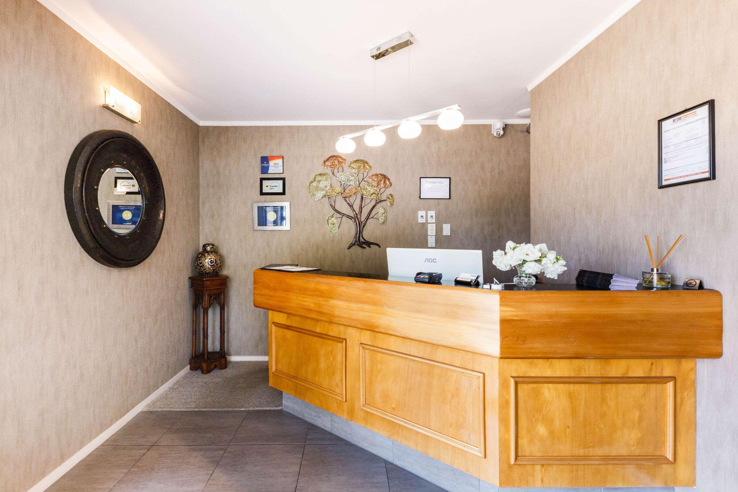 Kauri Court Motel Palmerston North Bagian luar foto
