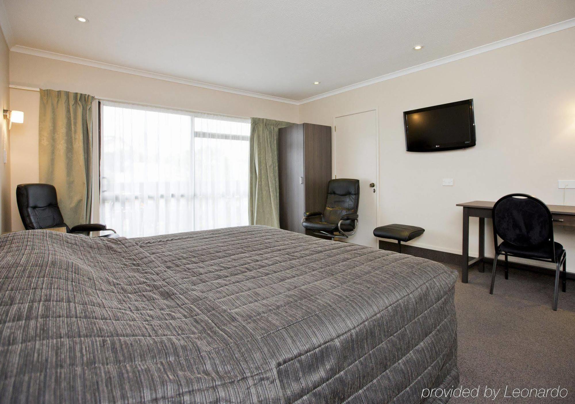 Kauri Court Motel Palmerston North Bagian luar foto